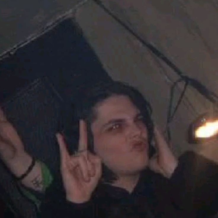 𝐚𝐫𝐢𝐚ᝰ🚬🧁 tweet media