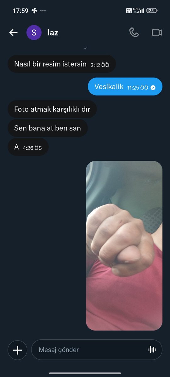 Aysemert19 tweet media