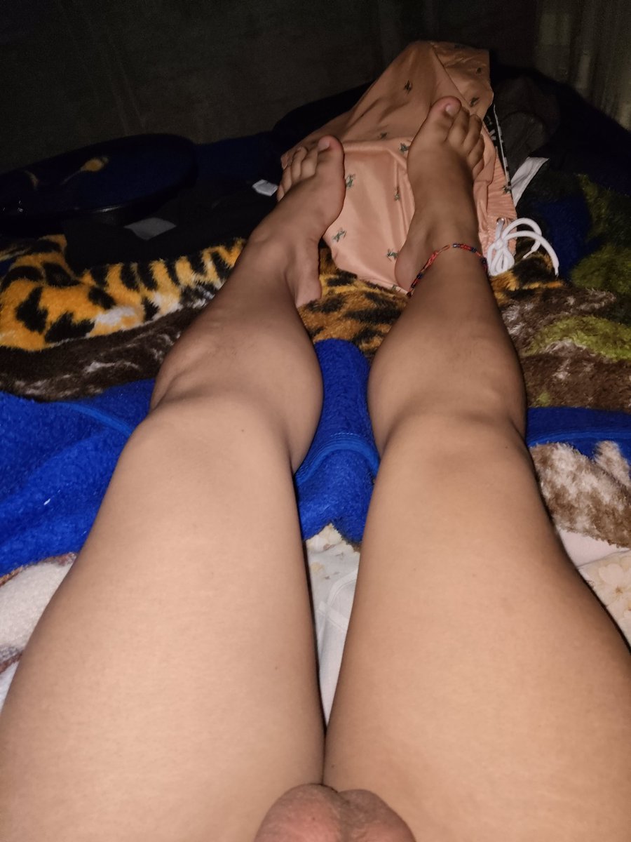 activoJonny's tweet photo. Buenos días y como amanecieron 
@02704Alfonso @alex_ricarte94 @hot_curioso @JuanCarz1982 @LuisSabhag @Morboso5728 @OmarRey13285895 @qamioneros @mario000hot @DanielP76094683 @hotboyscol @HotPollito @HotPolicias @HotMilitar @Bart12951295 @hotwingsuk @hothombrehot https://t.co/ilRLvKsR1z