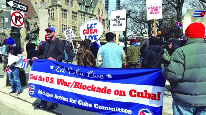MMarreroCruz's tweet photo. Expresamos nuestro más sincero agradecimiento a los gobiernos, así como a las organizaciones políticas y de amistad que en todo el mundo han alzado su voz por #Cuba y han  condenado la vil acusación contra el querido General de Ejército.

#RaúlEsRaúl

https://t.co/PZRTSYxhsR https://t.co/D8mynRZeFX