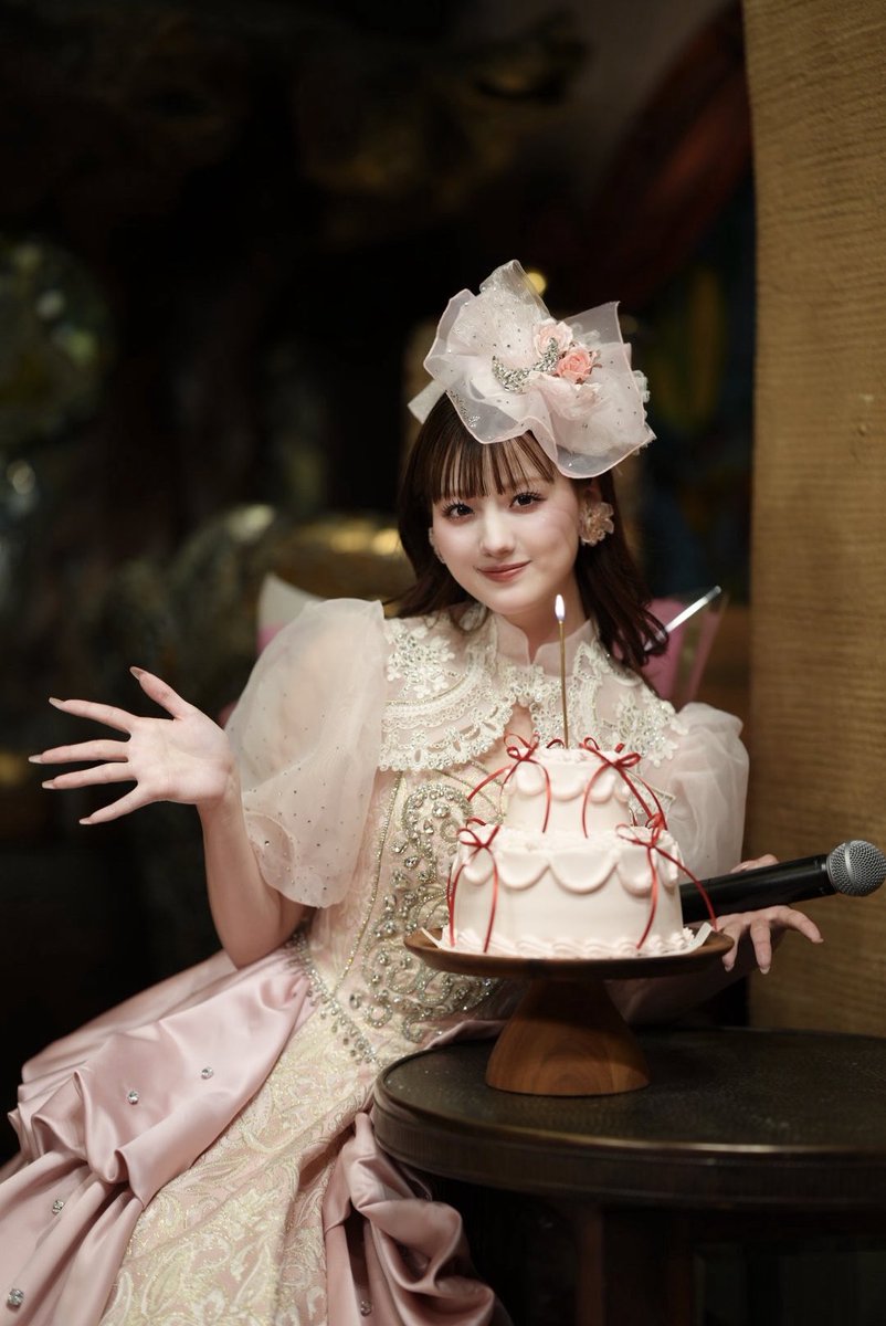 felonyrose__n's tweet photo. お誕生日を迎えました🕯️🌹

日頃から愛を、お心を寄せてくださる皆様がいるからこそ鶴嶋乃愛は存在するのだと日々感じております。

これからも愛してくださるそして愛する皆様に煌めく豊かな表現を届けていける様、精進して参ります。

いつも本当にありがとうございます♥

乃愛 https://t.co/ijqqkyeG5L