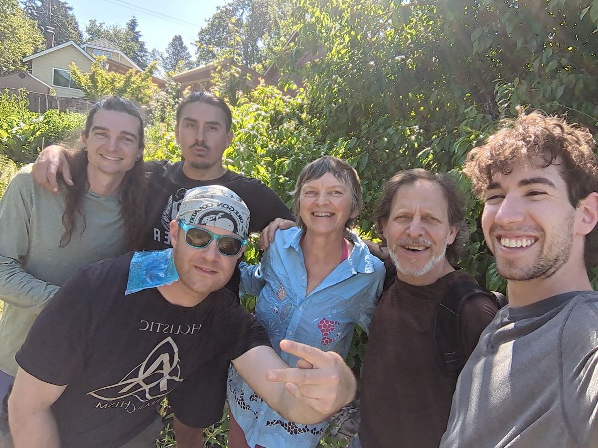DBrozeLiveFree's tweet photo. Big thanks to everyone who came to The Activation Tour in Portland, especially those who volunteered at the Rhythm Seed Farm in Portland!

Another beautiful night with solutionaries focused on Exiting Technocracy and Building parallel systems! 

Now, on to Boise, Idaho! https://t.co/9qn6Mi3KsY