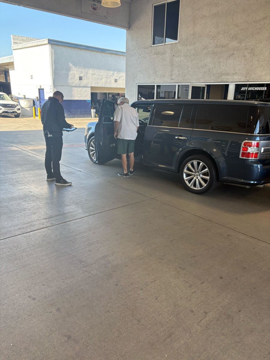 UpdatePromise's tweet photo. Congratulations to the team at Fairway Ford 👏

Excited to support Fairway Ford as they continue building a more connected and transparent service experience for their customers. https://t.co/C2MK8VX3Qd
