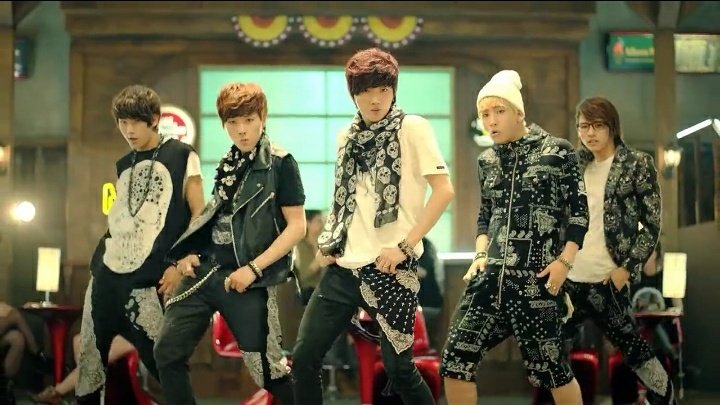 todayin2ndgen's tweet photo. 14 years ago today, B1A4 released the repackage of their 1st Album titled ‘IGNITION (Special Edition)’ with title track ‘BABY GOOD NIGHT’. https://t.co/ihsiBCGmgj