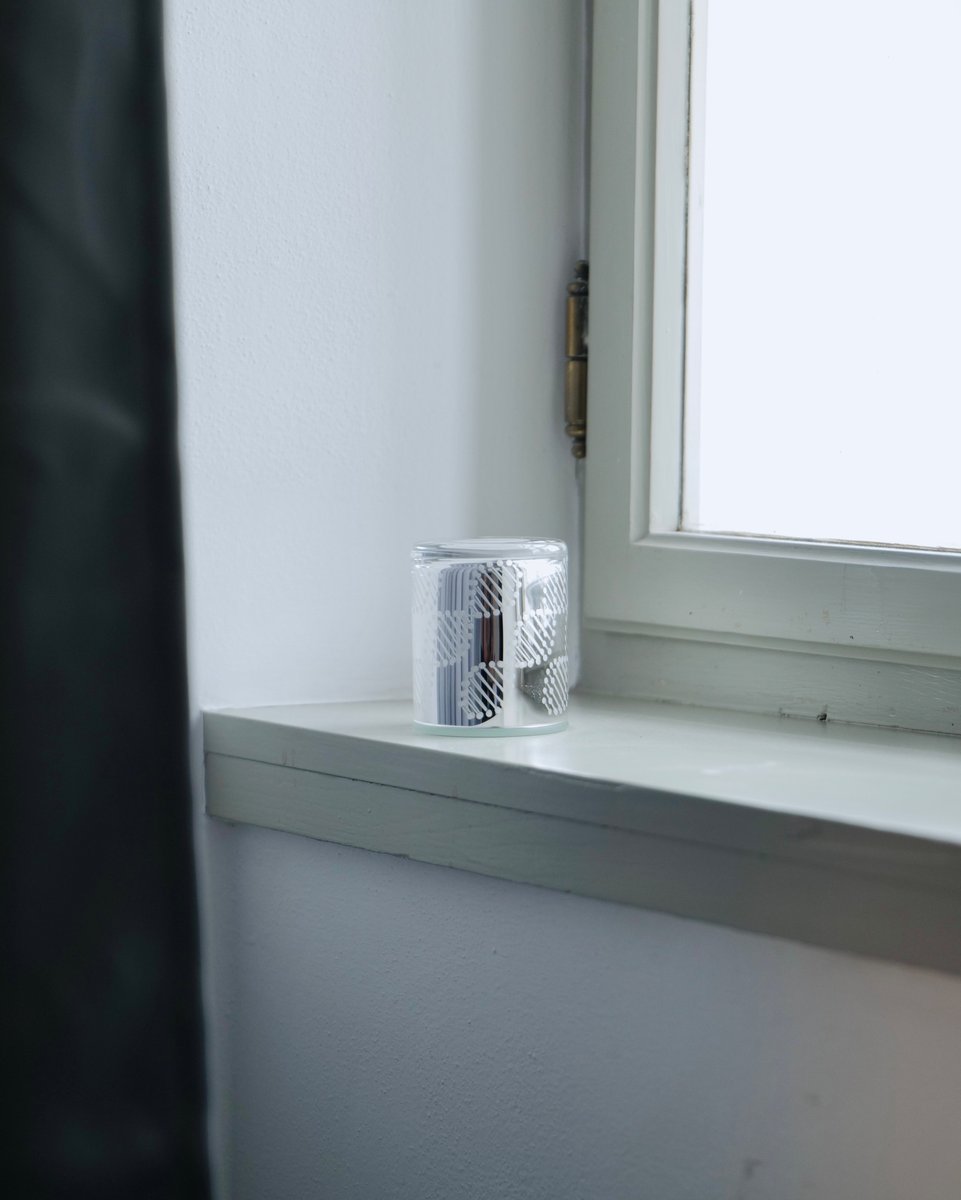 somavedic's tweet photo. SILVER FRIDAY ends on May 24th! Don't miss this unique opportunity to get the new Somavedic Elaura Silver model at a special price. 🩶

Enjoy a 15% discount on our e-shop. Discover the new generation of tuned technology for a modern lifestyle by Somavedic. https://t.co/v7n5o2nPp9 https://t.co/GJ2wkdTZyK