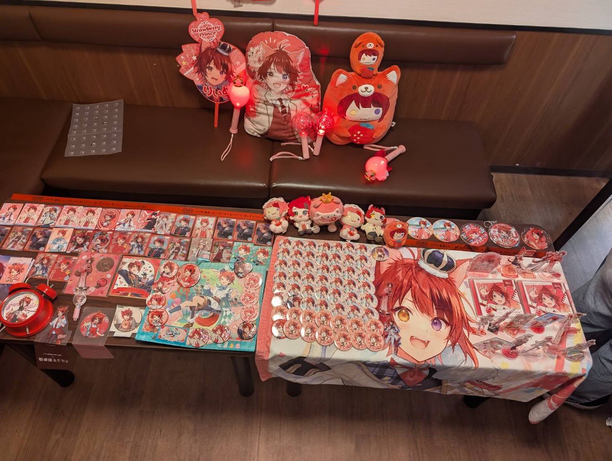 ruimwep's tweet photo. #rinu_nico 
誕生日おめでとうございます。
莉犬くんを推し続けて6年いつも幸せをありがとうございます。10周年LIVE行くのでその時にまたよろしくお願いします。
生誕祭したので見てくれたら嬉しいです。 https://t.co/1XpUPbtEHE