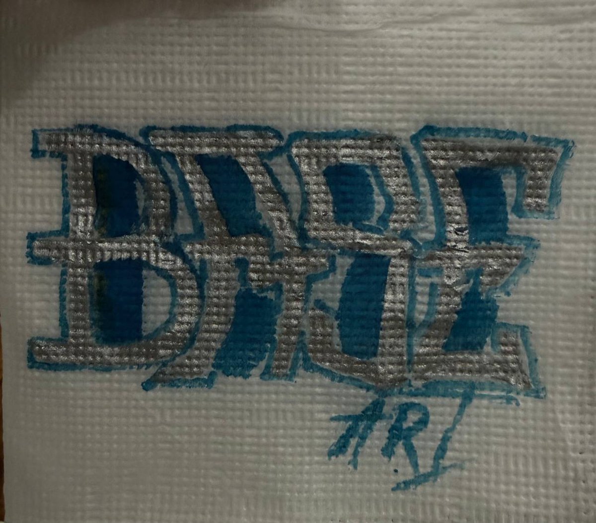 denmalan08's tweet photo. Base art!
@base https://t.co/9jQjCZ2sAR