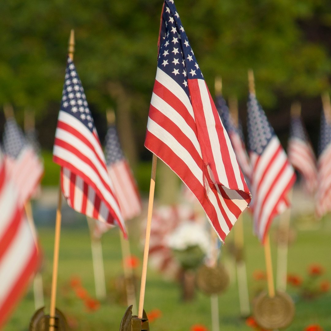 Prairie_State's tweet photo. CLOSED MEMORIAL DAY: PSLS offices will be closed on Monday, May 25 in observance of Memorial Day. PSLS offices will reopen at 8:30 a.m. on Tuesday, May 26. #PSLS #PursuingJustice #RestoringHope https://t.co/MW997qph1P