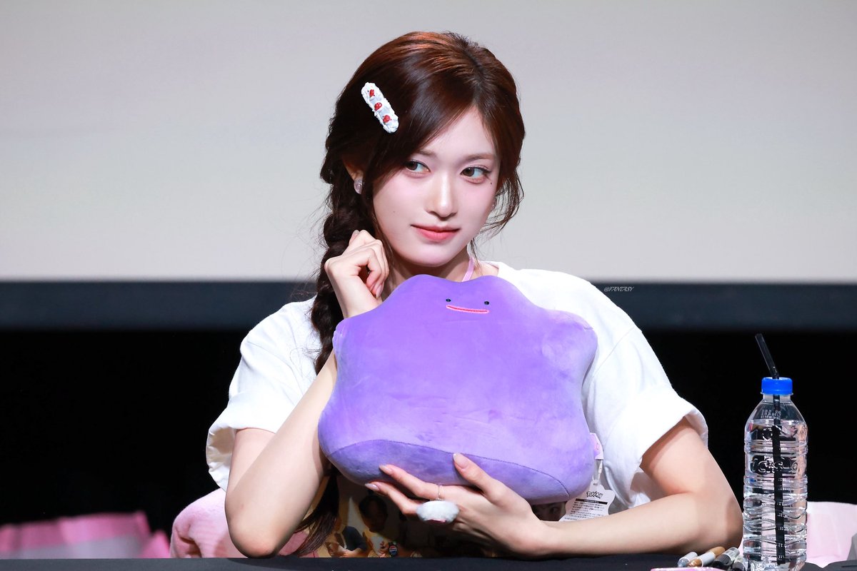 fantasy02_21's tweet photo. 260505
K4 fansign

#LEESEO #이서 #イソ
#IVE #아이브 https://t.co/dalqgEC7G6
