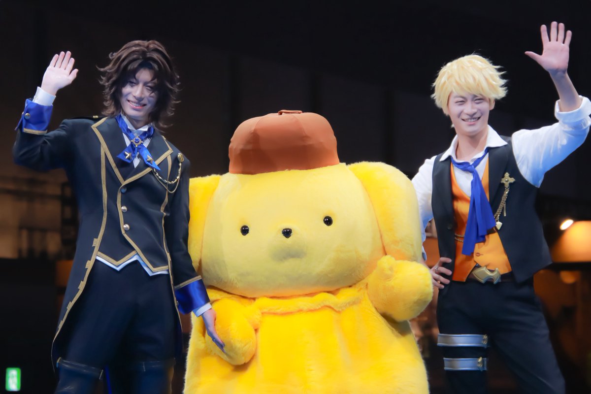 1004 tweet media