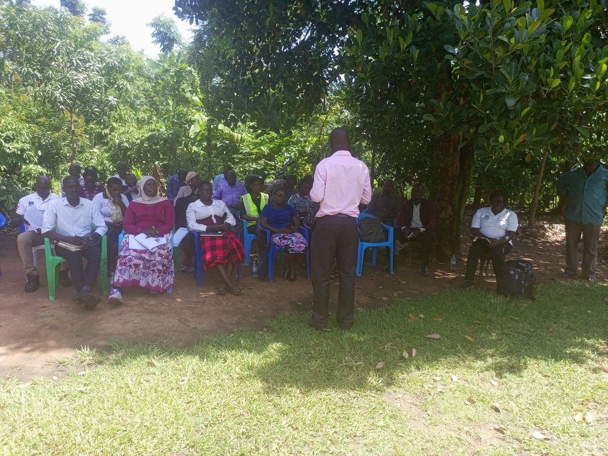 MUWEI_UG's tweet photo. Last week, the MUWEI ED joined partners such as ALBOH, district departments, &amp; World Vision for a joint monitoring exercise in Butaleja on Farmer Managed Natural Regeneration (FMNR). FMNR remains a powerful approach for regreening, ecosystem restoration, and climate resilience. https://t.co/qWEIU7Vfot