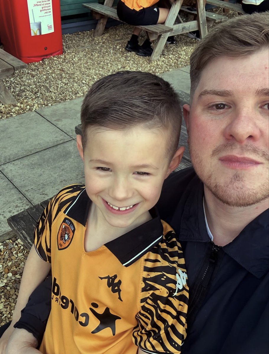 alexlee147's tweet photo. One of the best days of my life following @HullCity 

Luckily seen us win 4/5 now at @wembleystadium no matter how many times you go back that feeling when you leave the Concourse to your seats and the scale and size of the place takes your breath away!

Football is everything❤️ https://t.co/ZLXUbiG4a2