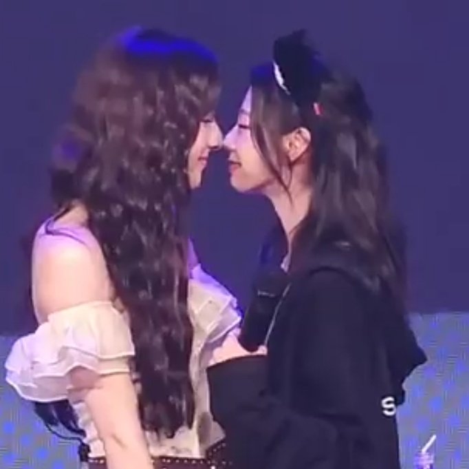 yormthinker's tweet photo. my eunreum you're so dear to me 🥺 https://t.co/Nh6e5Zv1Pn