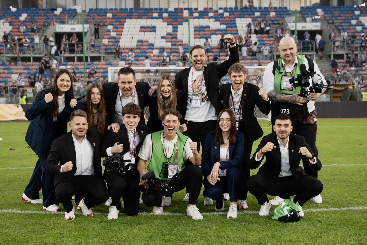 Daria Wollenberg tweet media