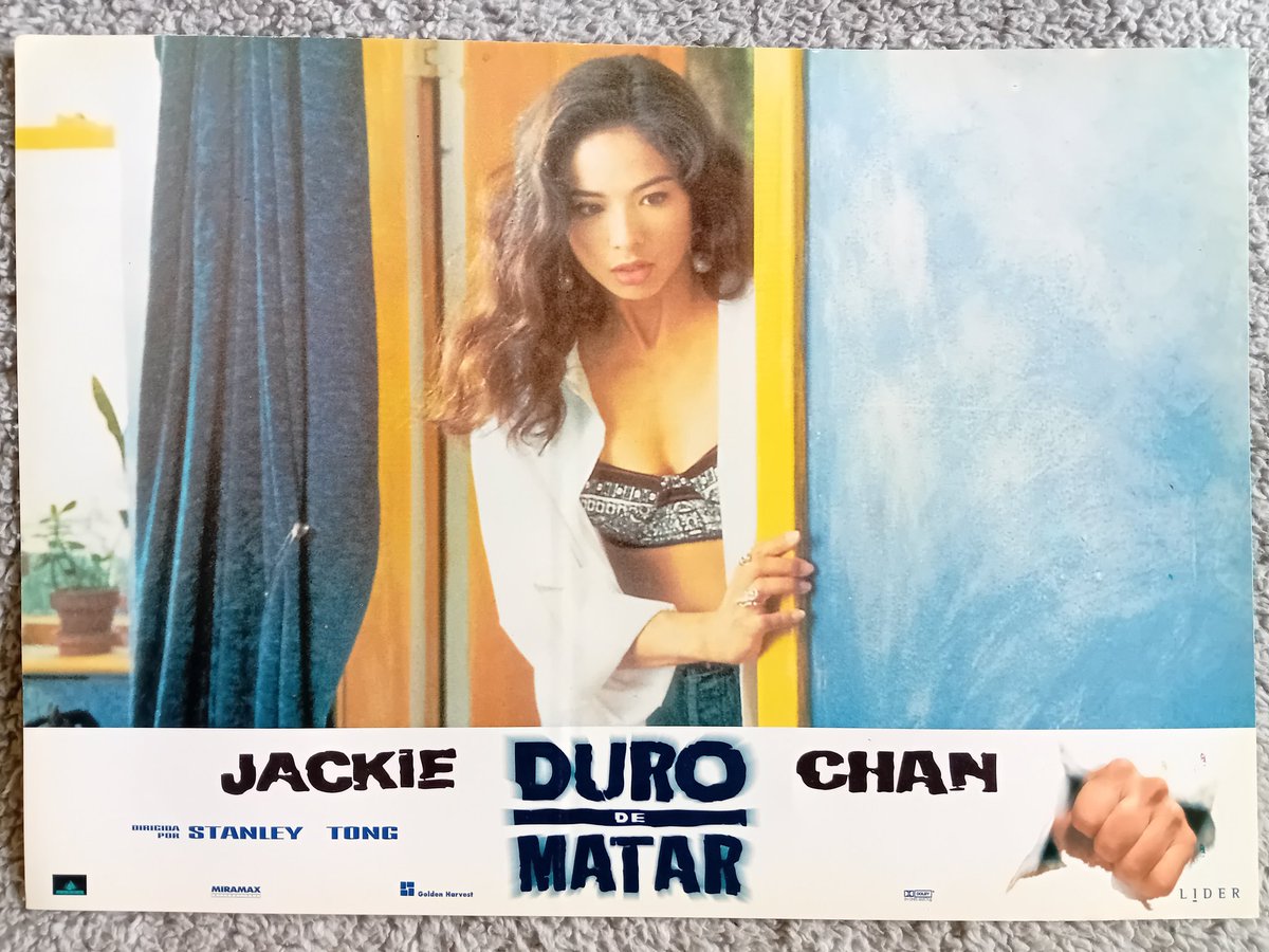 KevinChan478's tweet photo. Rumble in the Bronx (1995) Spanish lobby cards 5 to 8

#RumbleintheBronx #RedBronx #JackieChan #memorabilia #collection #AnitaMui 🌹 #BillTung #FrançoiseYip #StanleyTong @RK9192 @EyeOfJackieChan https://t.co/yBcgV30Pd3