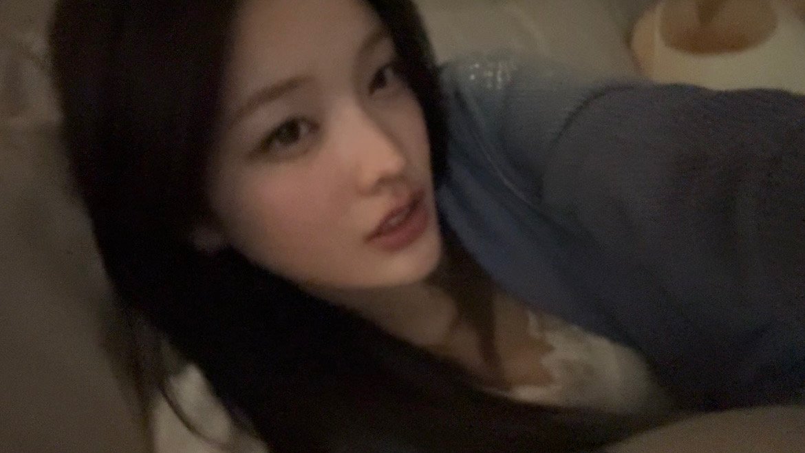 이로하 얼굴 tweet media