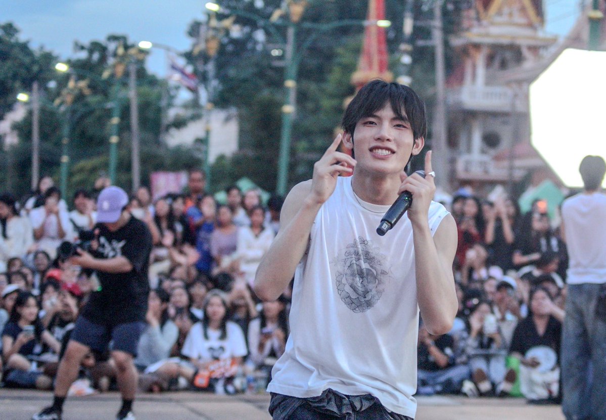 อินโทรดักชั้น tweet media