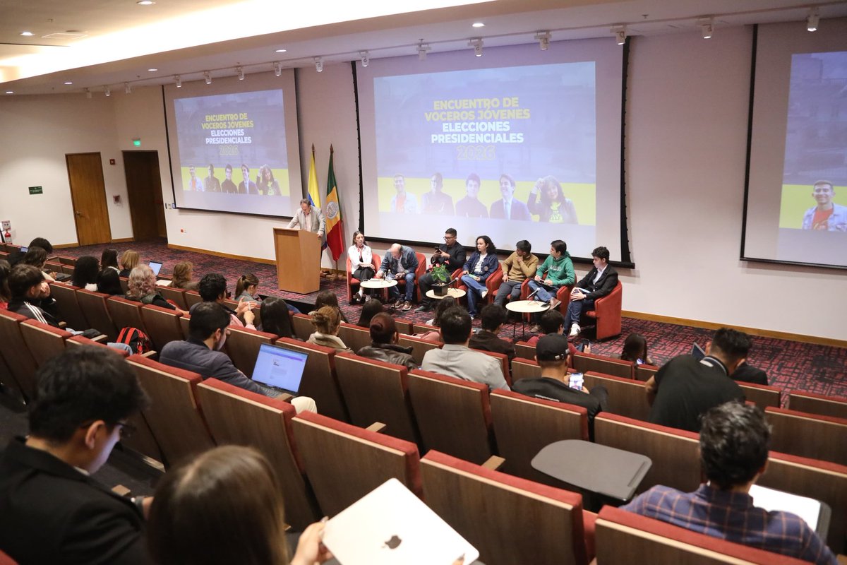 Ángela María Calderón F. tweet media