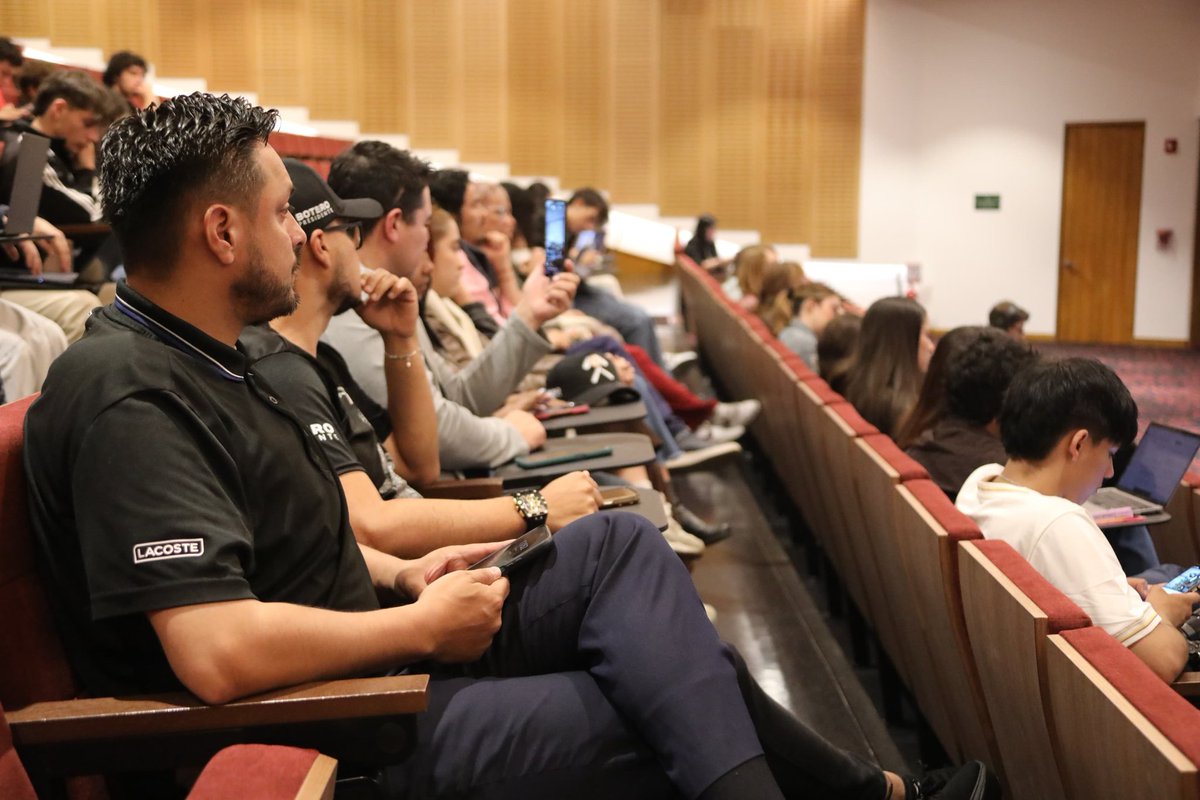 Ángela María Calderón F. tweet media