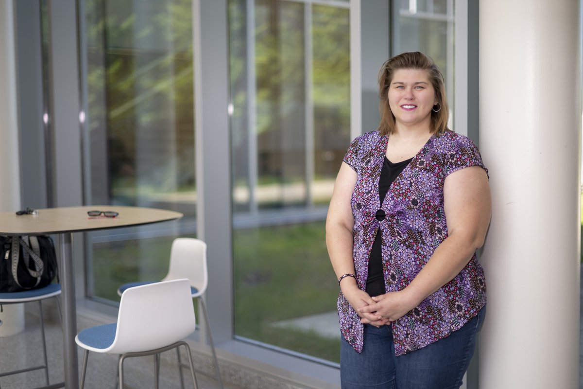 ElginCommColl's tweet photo. "I am proud of how far I have come, and I am excited to continue growing, learning, and chasing my dreams." -Lisa Pinc, class of '26

Read Lisa's essay and more at https://t.co/hfXGNcq4V5. https://t.co/3fDrCAjGpn