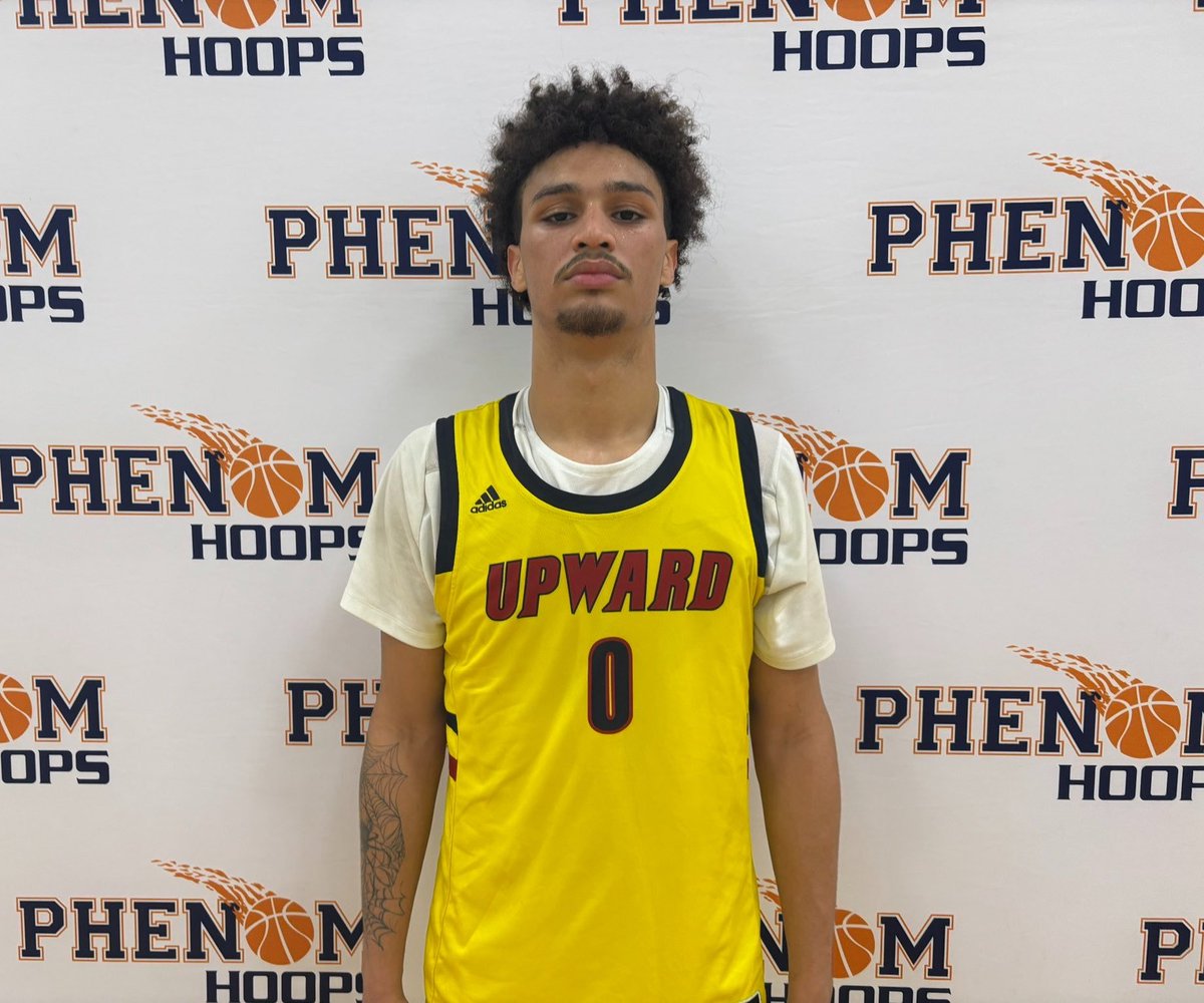 POBScout's tweet photo. 2027 Fabian McClintock (Upward Stars Upstate)

A true leader on the court, flourishing with his ability to be a strong scoring threat from multiple levels, create and facilitate, operate and defend multiple positions, and bring versatility all around. #PhenomMDC https://t.co/cKwi8JAgSS