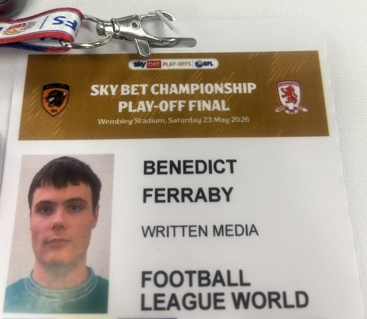 BFerraby7's tweet photo. "That was the best trip..." 🖤🧡

@FootballLeagueW | #HCAFC https://t.co/NxdrACToPK