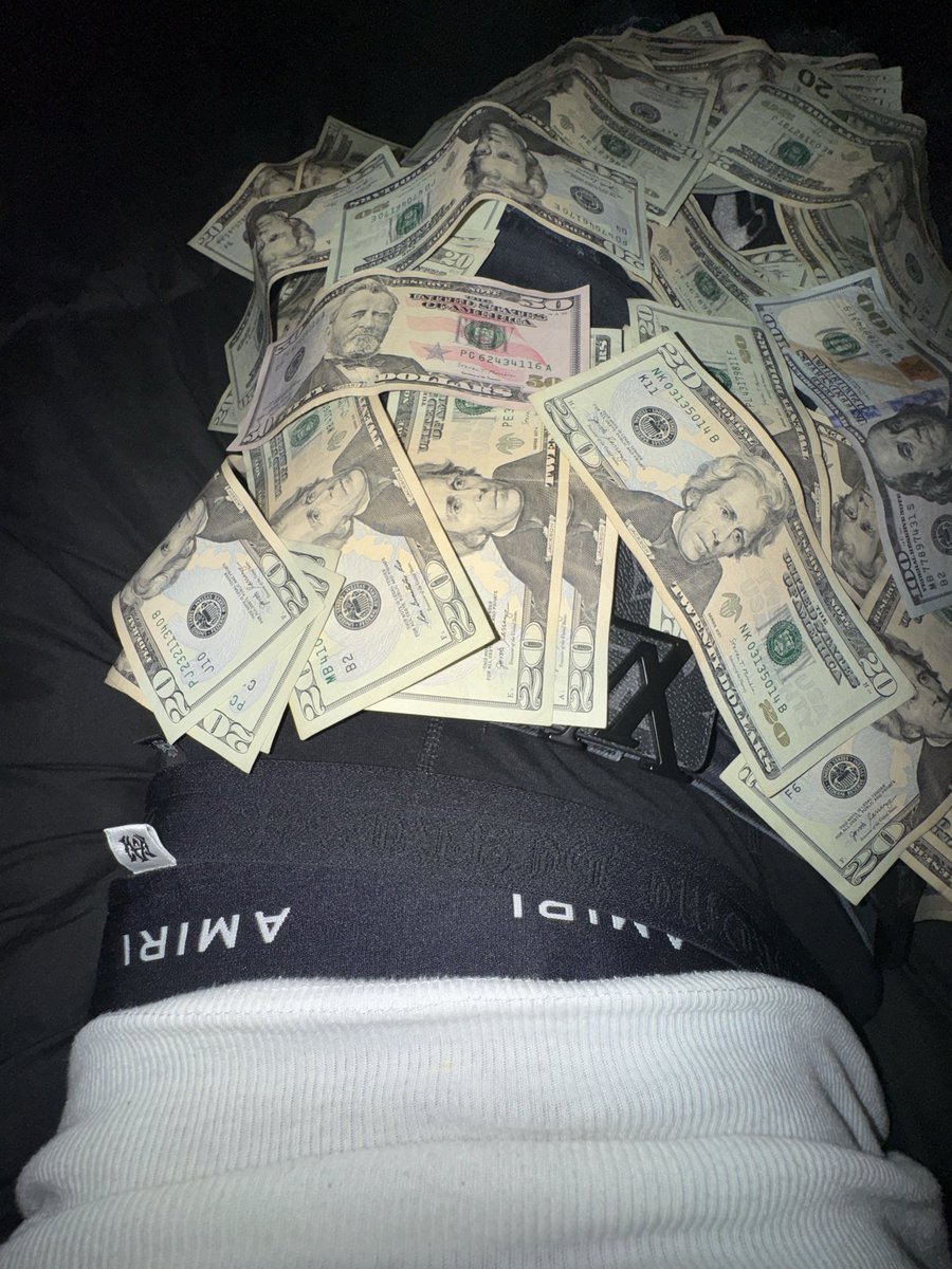 RllyRich tweet media