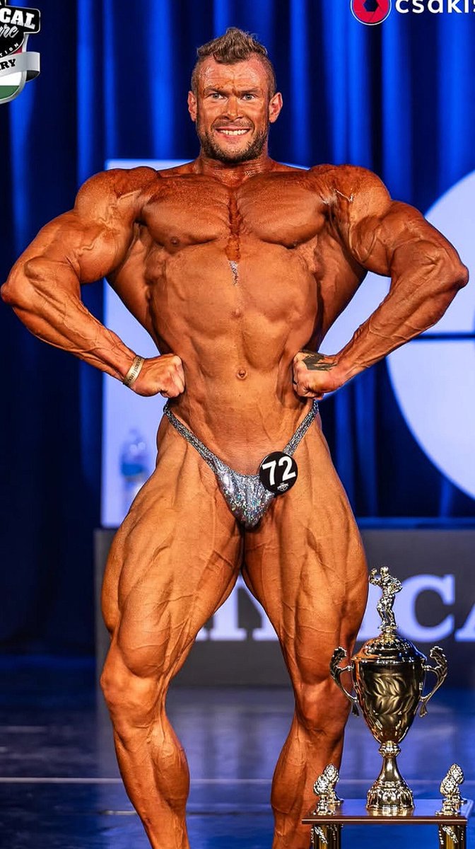 BodybuildersHOT's tweet photo. 💪 LUBOS CHLADEK
👊 https://t.co/HmHbOG1XGf
#bodybuildingbackstage #bodybuilding #backstage #nakedbodybuilder #muscles #hotbodybuilder #bodybuildingtan #protan #ifbbpro #bodybuilder #naked #nakedposing #bodybuilderposing #tanningsession #nakedtan https://t.co/curEXxBaDg