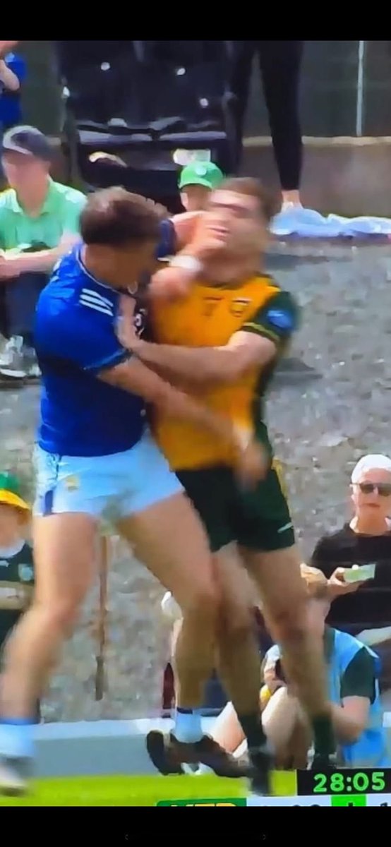 coldavis14's tweet photo. @CahairOKane1 Fairly high now https://t.co/lZuLDJe0Qq