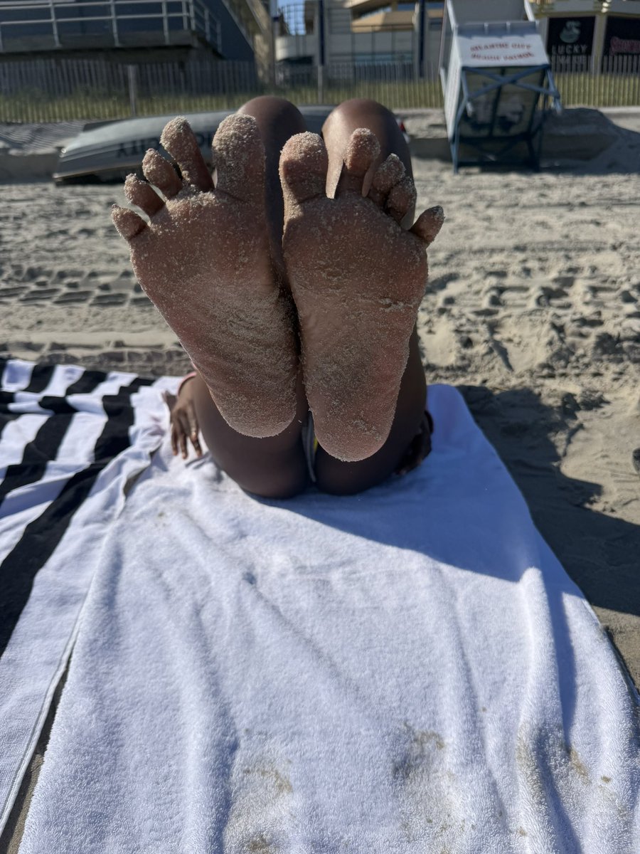chocolate soles tweet media