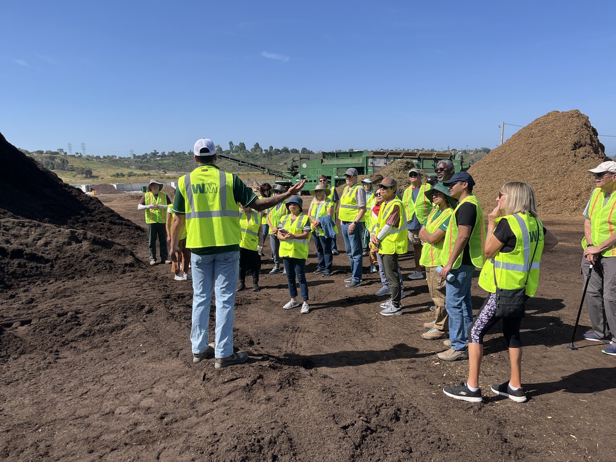WM_SoCal's tweet photo. Public Tour for Oceanside residents = HUGE success! Our largest turnout yet got a firsthand look at how their food scraps move through the compost process 🌱♻️ #WMSoCal #Compost #FoodScraps #SB1383 #GreenBin https://t.co/qa3p7UY2dq