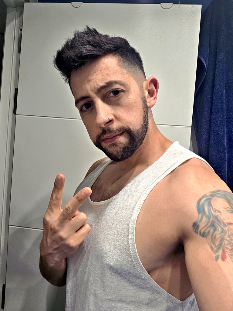 Daniii ❤️ tweet media