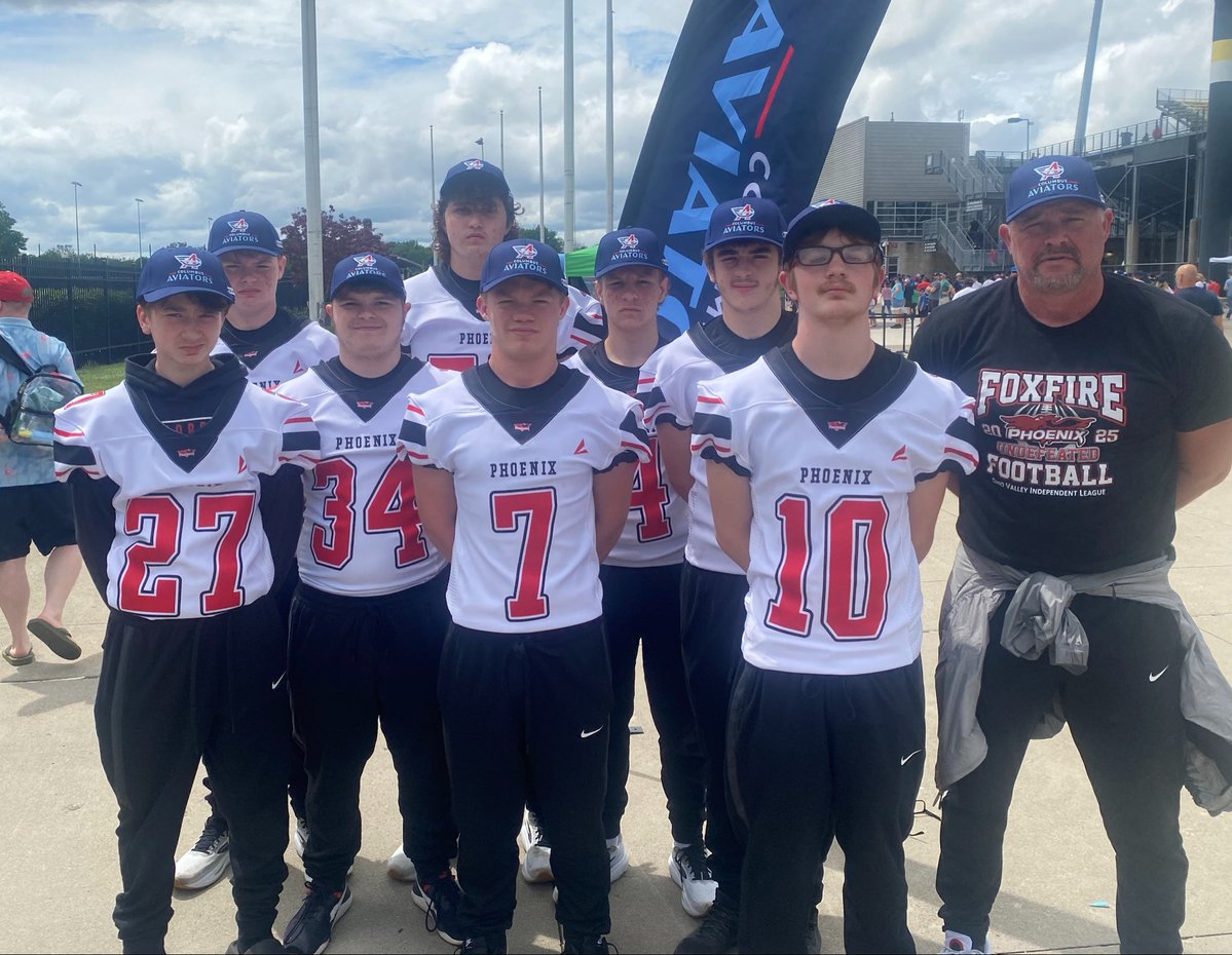 FoxfireFootball's tweet photo. Incentive trip to @UFLAviators for those 🐦‍🔥 who met the standard both academically &amp; for Spring Camp attendance!  @FoxfireK12 @FoxfireK12 https://t.co/zALO3PFvzH