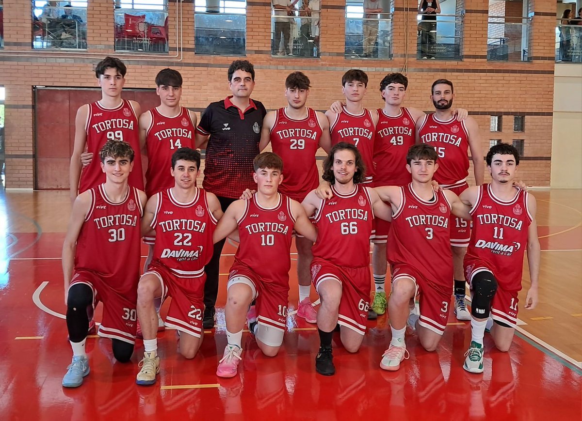 RTTarragona's tweet photo. Resultat 2a semifinal Fase Final Campionat Segona Territorial Sènior Masculí:

TGN Bàsquet B, 62
La Huella CB Cantaires Tortosa, 53

@TGNBasquet @cbcantaires https://t.co/w1zWGeTW7T