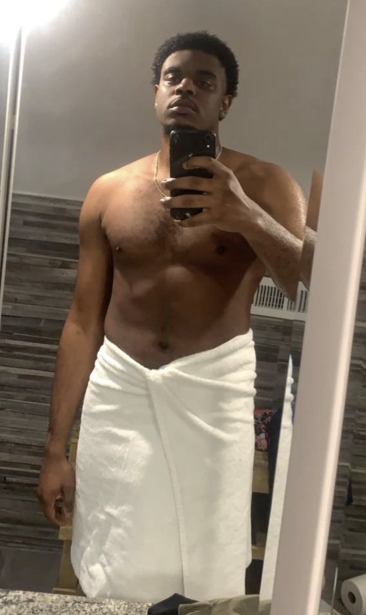 THEYCALLMELUCCCCAAAAAASS 😈🍆🙊💦 tweet media