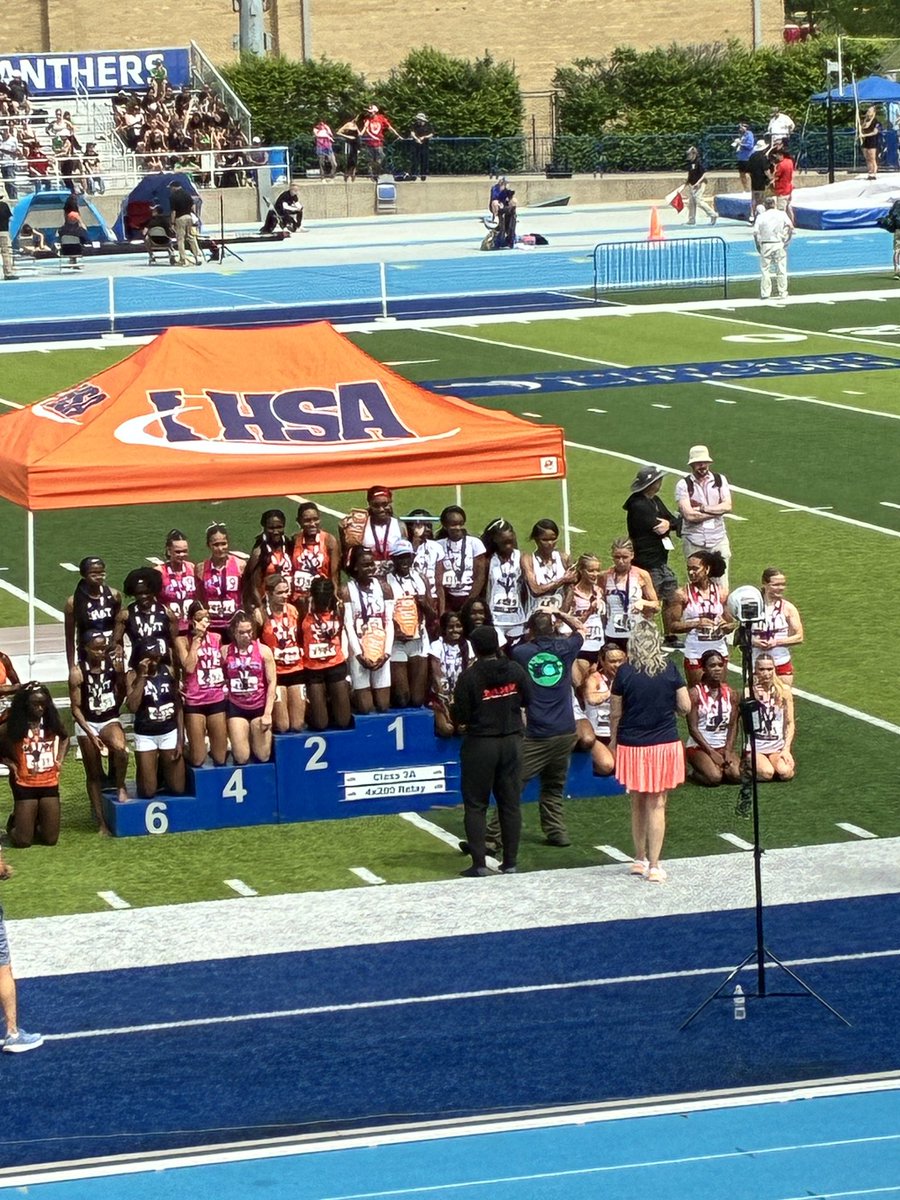 HF Girls Track tweet media
