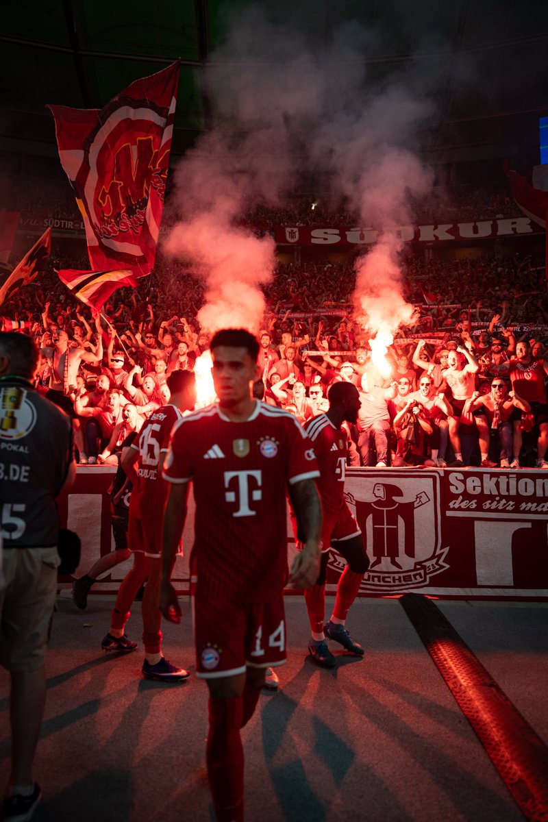 FC Bayern München tweet media