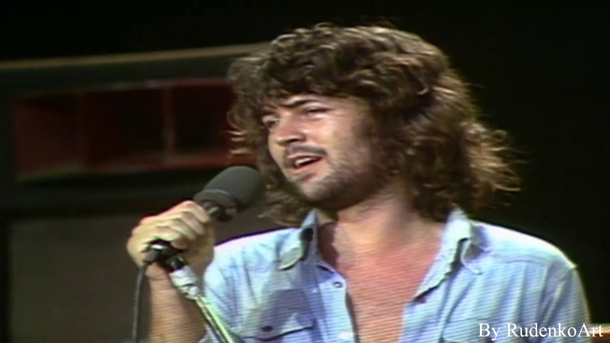 markdpfan's tweet photo. D  e  e  p   P  u  r  p  l  e 
                 💜
Strange Kind Of Woman
                       (Live, New York, 1973)

"I want you I need you 
I gotta be near you
Ooh I got a strange kind of woman....

🎸🔥🎤https://t.co/EmXhVMgdoT https://t.co/t4jf6vqeyE