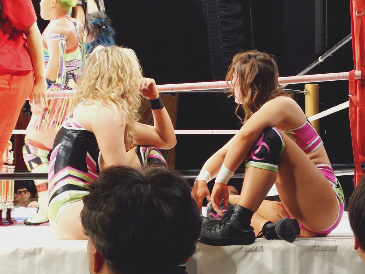 crazy_max0614's tweet photo. #仙女 2026.5.22 仙台ＰＩＴ
#水波綾 #愛海 (#愛海と水波)vs #サファイア・リード #アニータ・ヴォーン　(#HyperActive)
試合後はノーサイド🇯🇵🤝🇬🇧
#SENJO https://t.co/p4ieFtLV1H