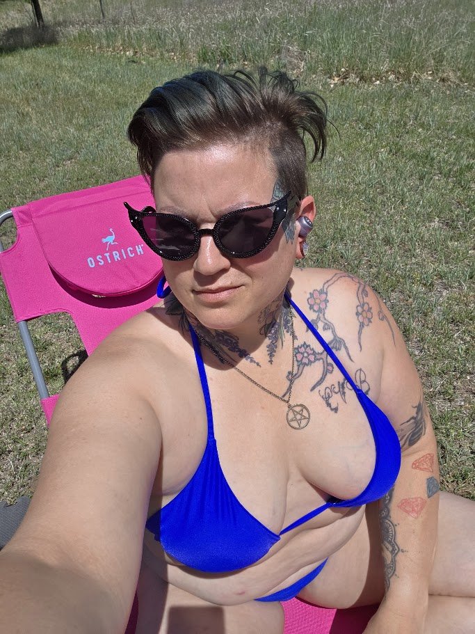 jennscottofc's tweet photo. Having fun tanning and training to be a good girl Hotwife at the campground go see more...

https://t.co/eJF3jX09mL https://t.co/GvSvntdtIN