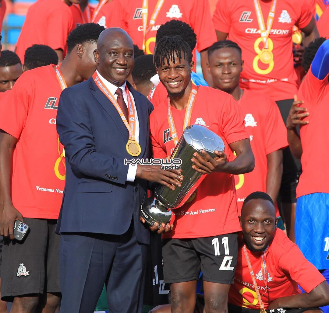miltonkarisa29's tweet photo. As we celebrate being league champions 🏆, none of this would’ve been possible without your guidance, belief, and sacrifices. Thank you Dr. Lawrence Mulindwa for always standing by us, protecting the team and treating us like family. You did this for us 🫶
#GodFirst https://t.co/LiuzugHoib