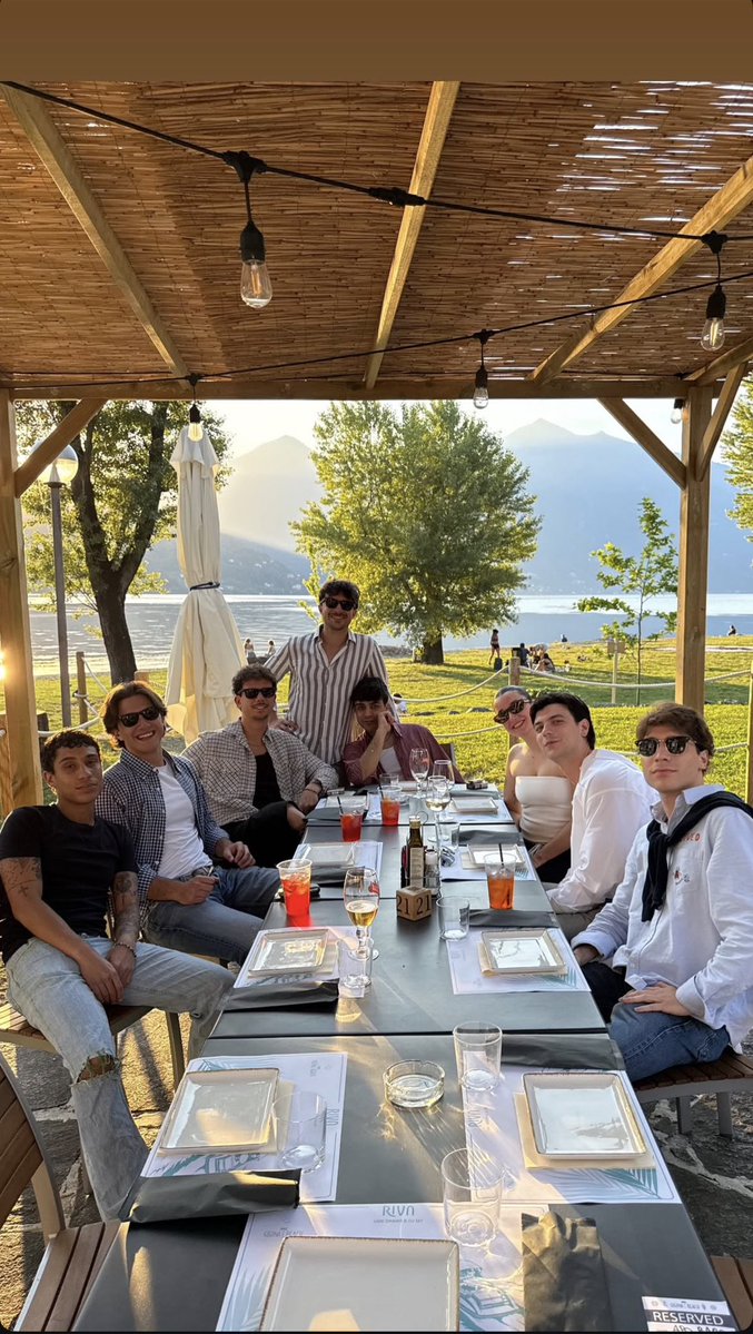 trignoupdates's tweet photo. 📲|Trigno dalle storie Ig di un suo amico https://t.co/CPFqyPE2zP