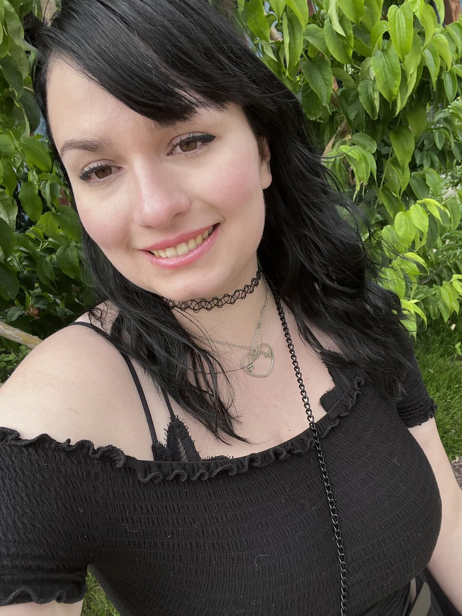 Elizabeth Moon tweet media