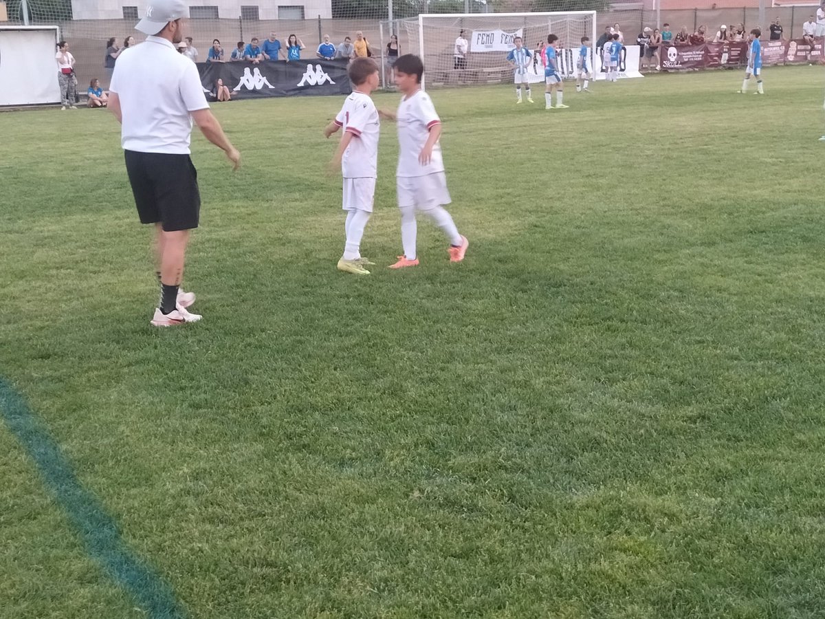 CultuAcademia's tweet photo. #CyDLAB #CopaCyL Alevín U-11
🏟️ Arroyo Molino (Viana de Cega)
Finalisima
Alevín B 4 - CD San Pedro 0
CAMPEONEEEEEEES!!! 💪 https://t.co/BHzyAOFGXp