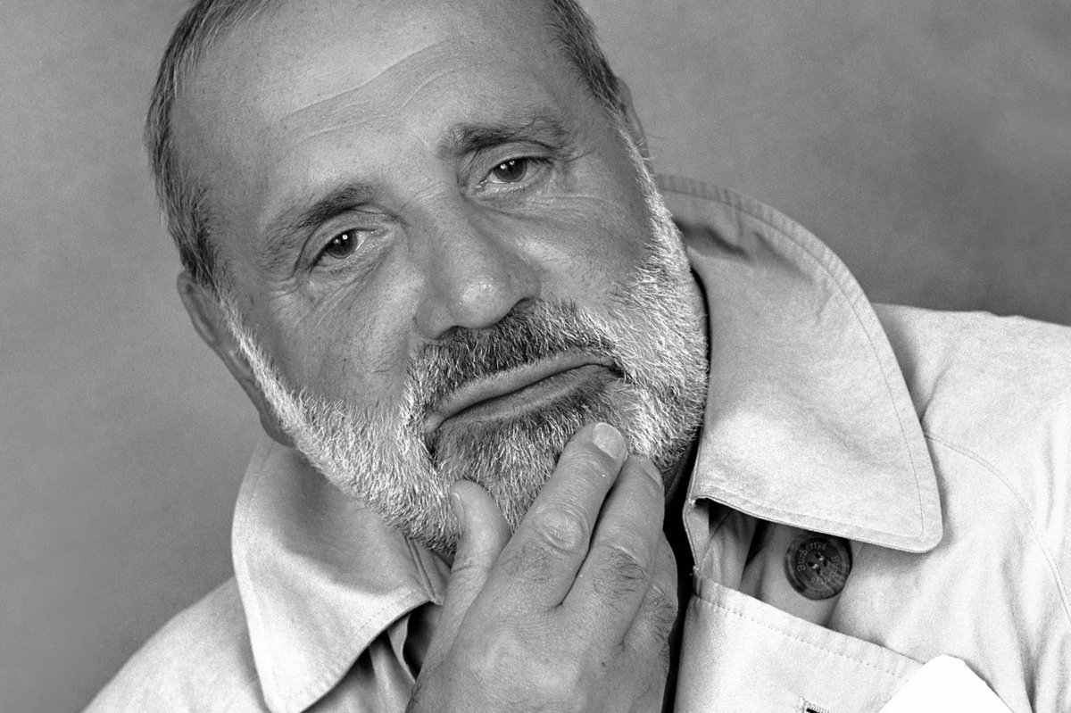 InstantVintage_'s tweet photo. « Solitude ne veut pas dire isolement. Ce n'est pas parce qu'on est seul qu'on est mal. »

Jean Yanne. (1933-2003)

Vous êtes d'accord avec lui ? 😉