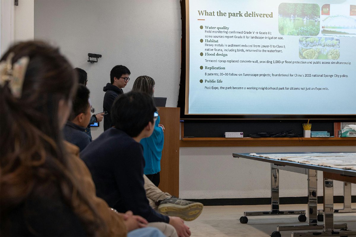 Yale University tweet media