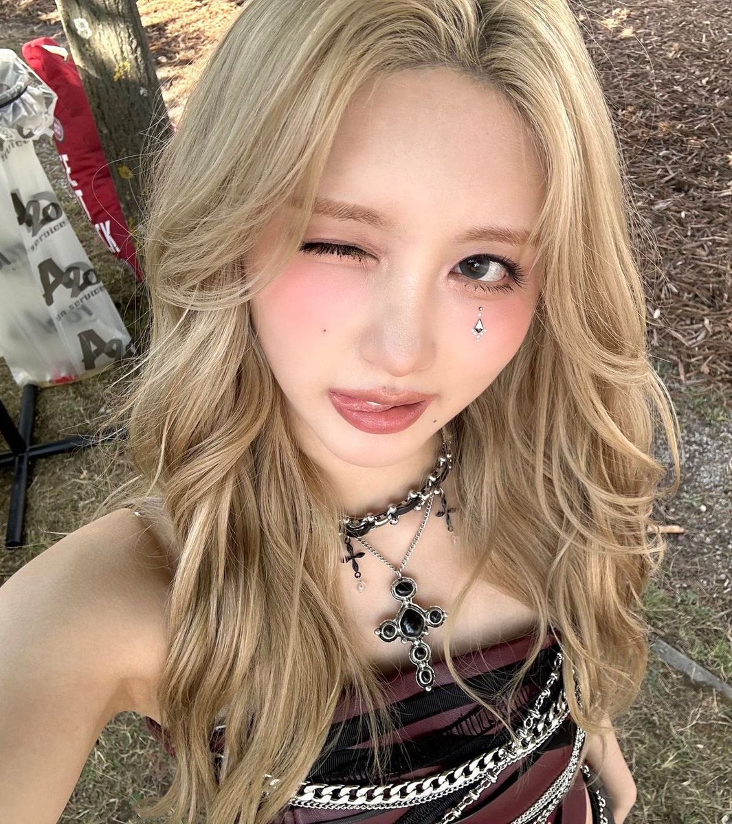 GAEUL_FACE0924's tweet photo. https://t.co/R1ZzZUAQOa