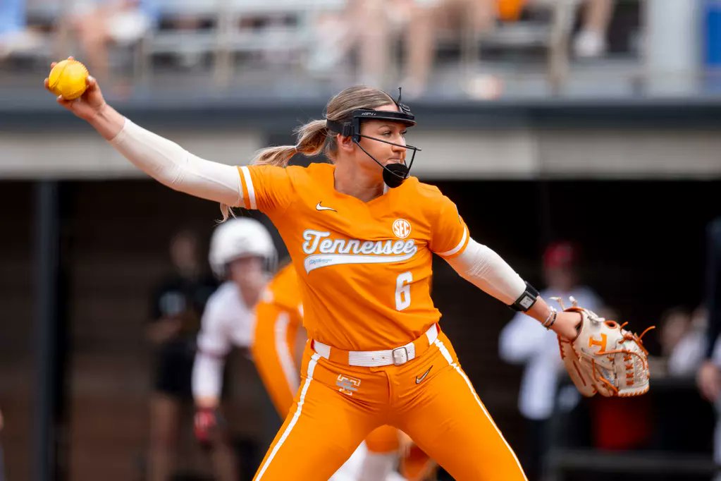 MaysSports's tweet photo. The Lady Vols' pitching staff has left 84.5% of runners on base this season, placing them first in LOB% according to the @D1Softball leaderboard.

Tennessee kept 17 Georgia runners from scoring in the Knoxville Super Regional, a series decided by a total of three runs.

📸: Drew Garrison/Tennessee Athletics