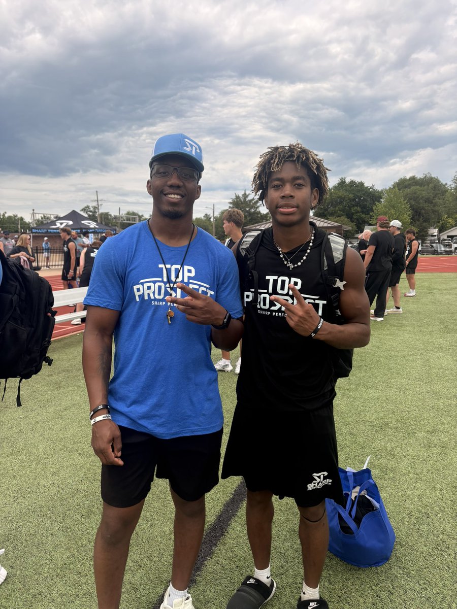 IsaiahWakes's tweet photo. Had a great time at the top prospect camp!! @sharp_spelite @kedtheetrainer @TK2_Valid @KansasPregame @PrepRedzoneKS https://t.co/7t4OPxhuKK