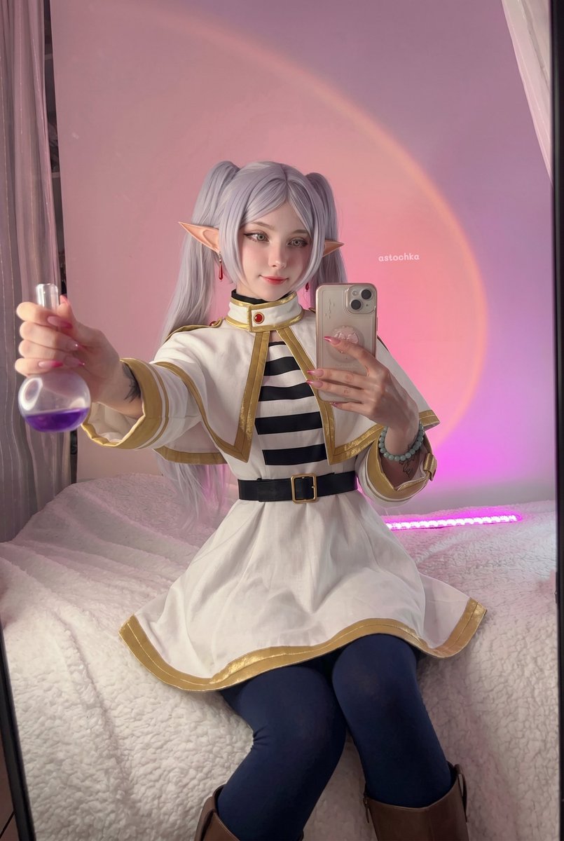 Astochka_jpg's tweet photo. Take this potion from Frieren 🤍 https://t.co/5z8l8JNjJz